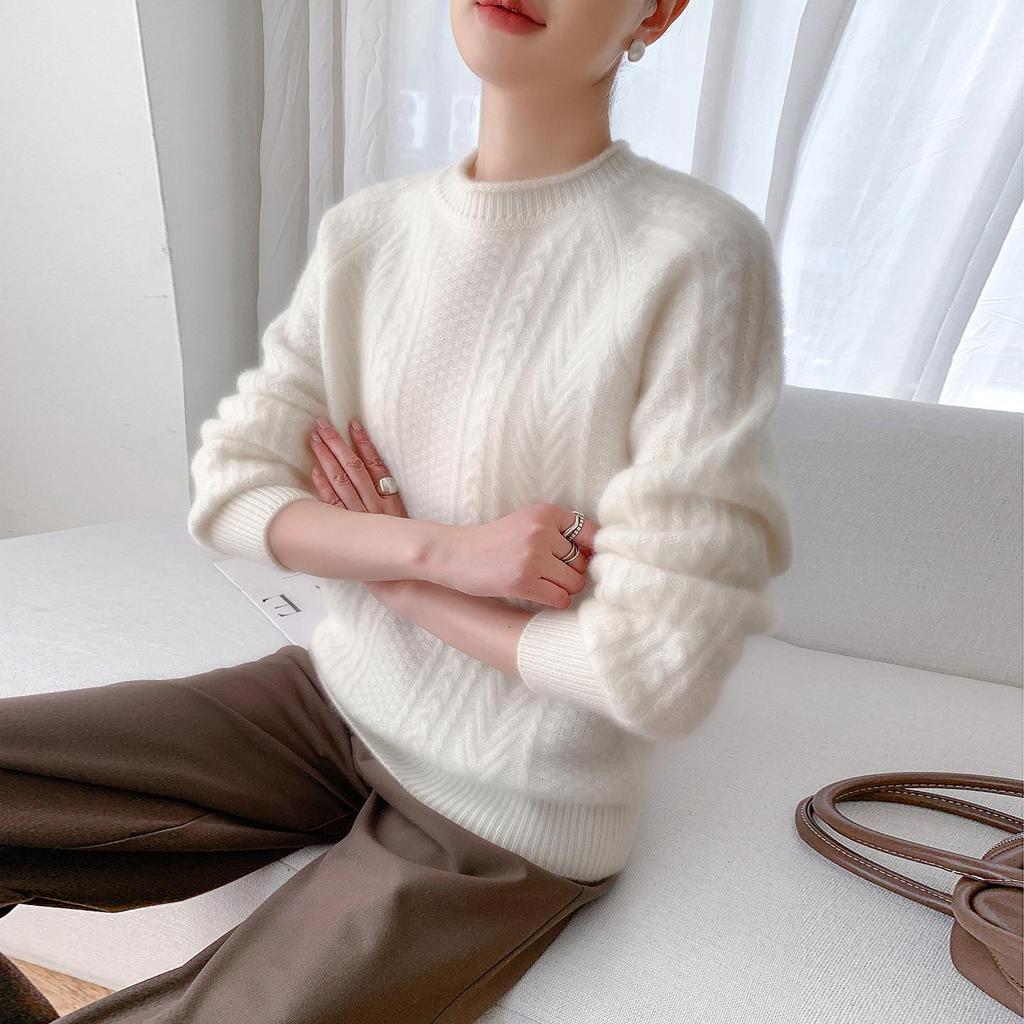 2025 A/W Women's Pure Wool Cable Knit Pullover: Round Neck, Rolled Hem, Seven-Stitch, Thickened Long Sleeve Sweater.