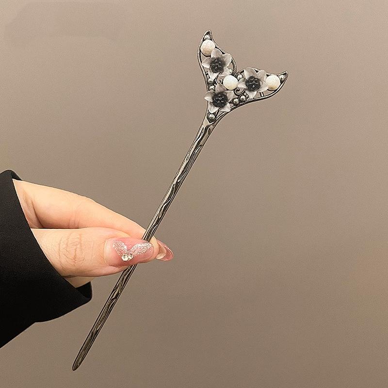 Antique Butterfly Pearl Hairpin, Curved Moon Tassel High-End Minimalist Style, Women'S Special Hairpin For Braided Hair