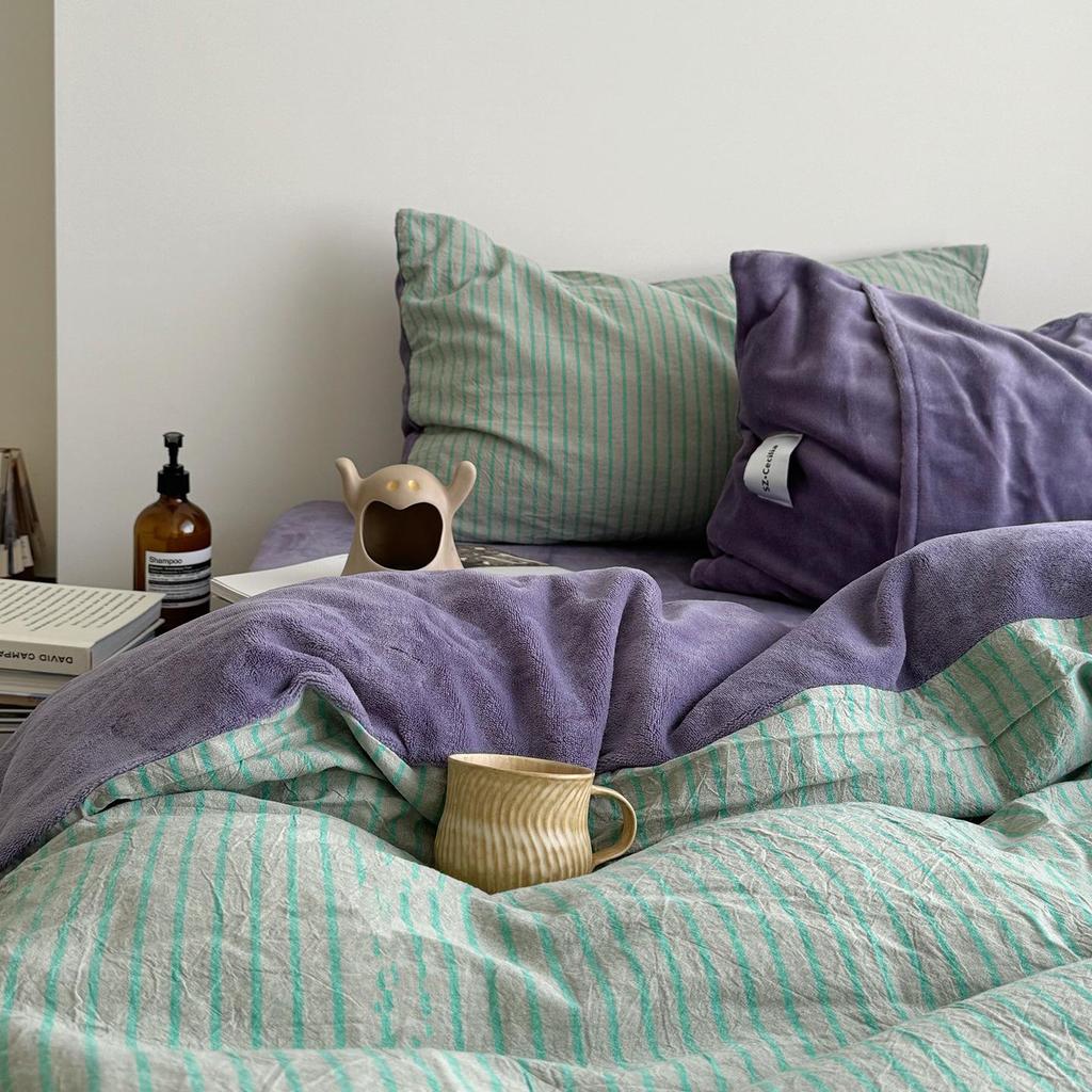 G5Z Winter Luxury Striped Flannel 4-Piece Set: Thickened Cotton Duvet Cover & Bed Sheet