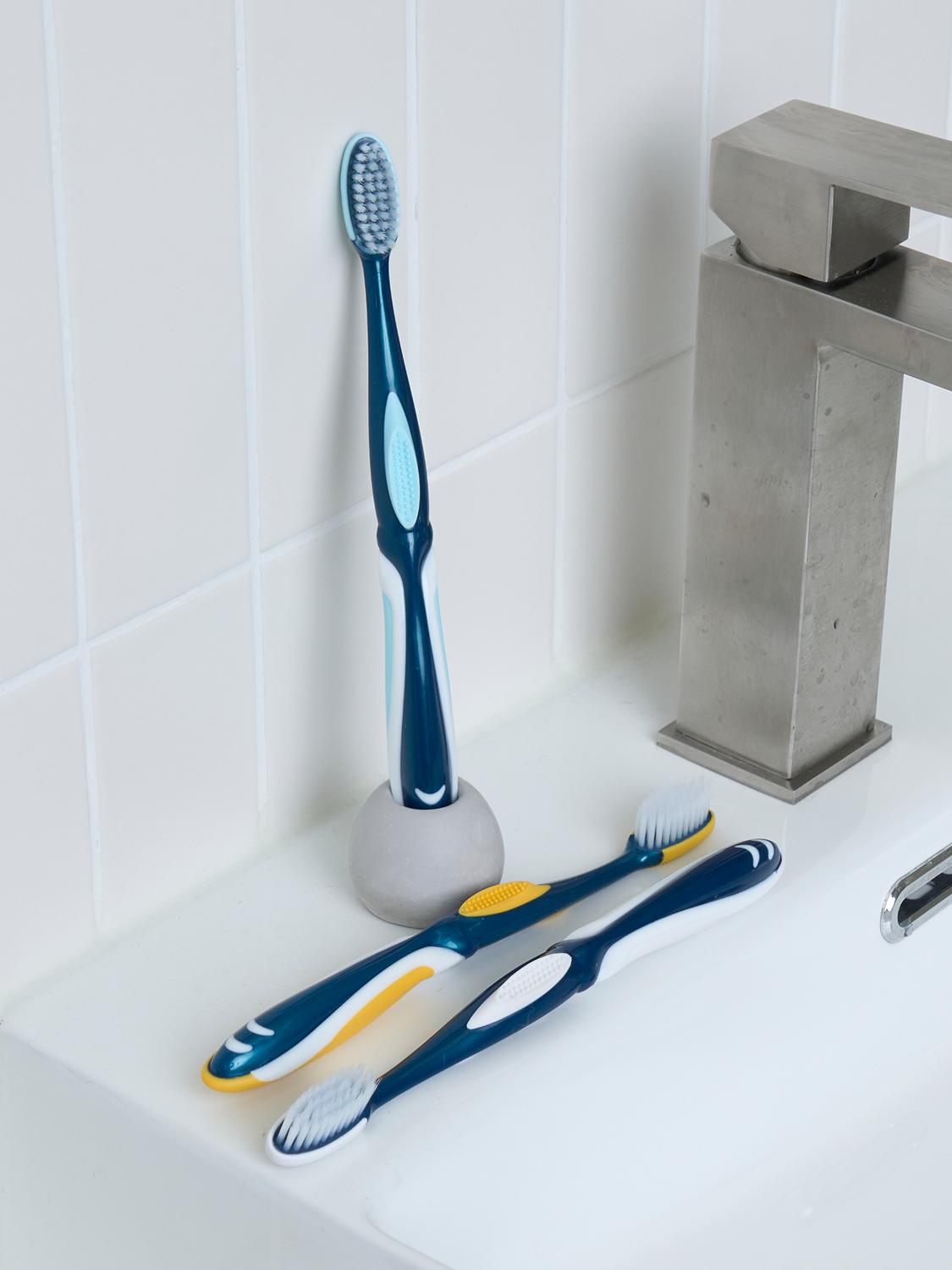 Embossed Dual Micro-bristle Toothbrush 3-Pack 1ea