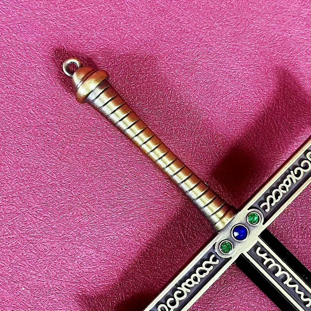 9inch Dracule Mihawk Katana Steel Fake Sword Anime Zoro Ninja Knife Real Sized Japanese Katana Metal Original Samurai Sabre Toy