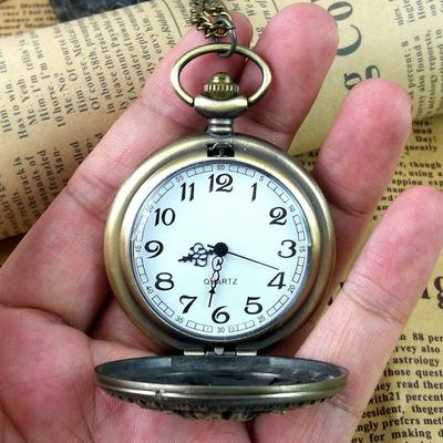 Retro Clock Badges Hammer Sickle Icon Men's Pocket Watch Male Quartz Watches USSR Vintage Pendant with Chain Gift Man