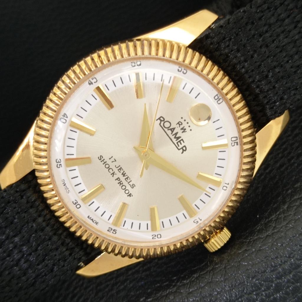 

SWISS VINTAGE HAND-WINDING MENS REFURBISHED SILVER COLOR DIAL WATCH a707388-1