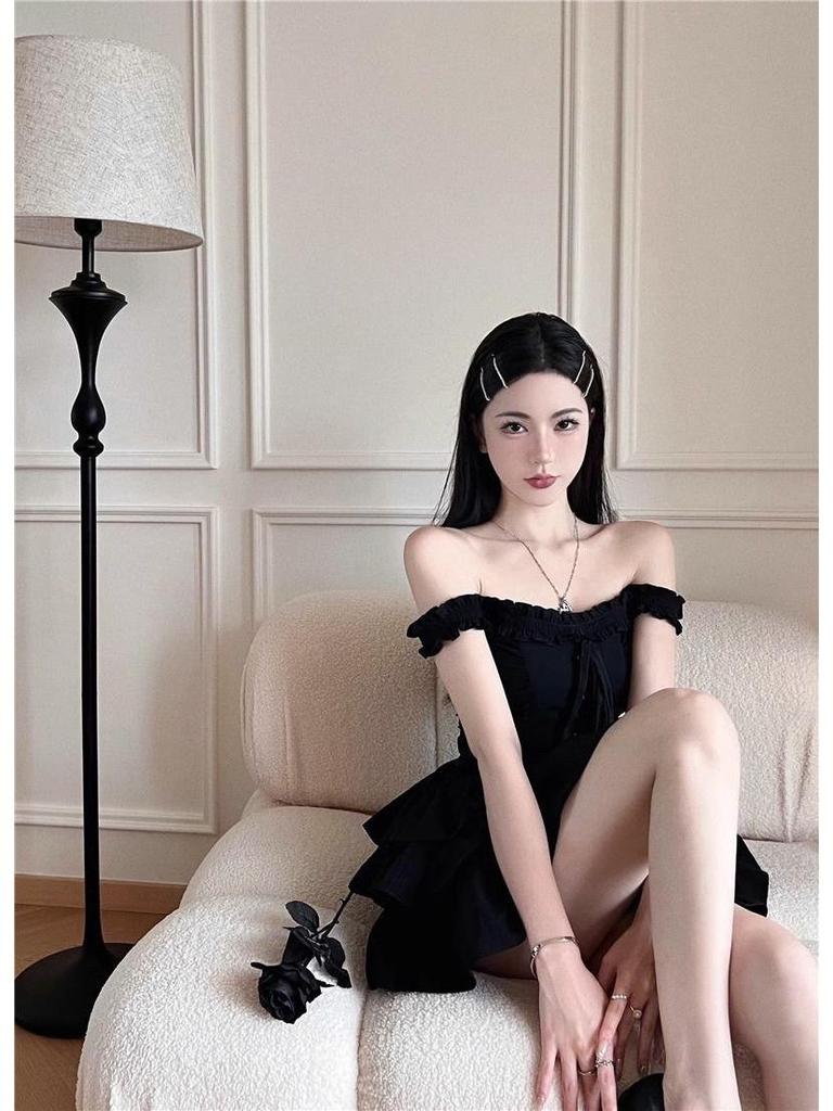 2024 Women's Black Ruffle Suspender Dress - Summer Sexy Cake Style