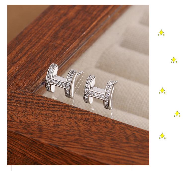 Orecchini a Bottone in Argento Sterling S925 con Lettera H Intarsiata di Diamanti per Donna - Stile Coreano Gioielli di Lusso Leggero Regalo