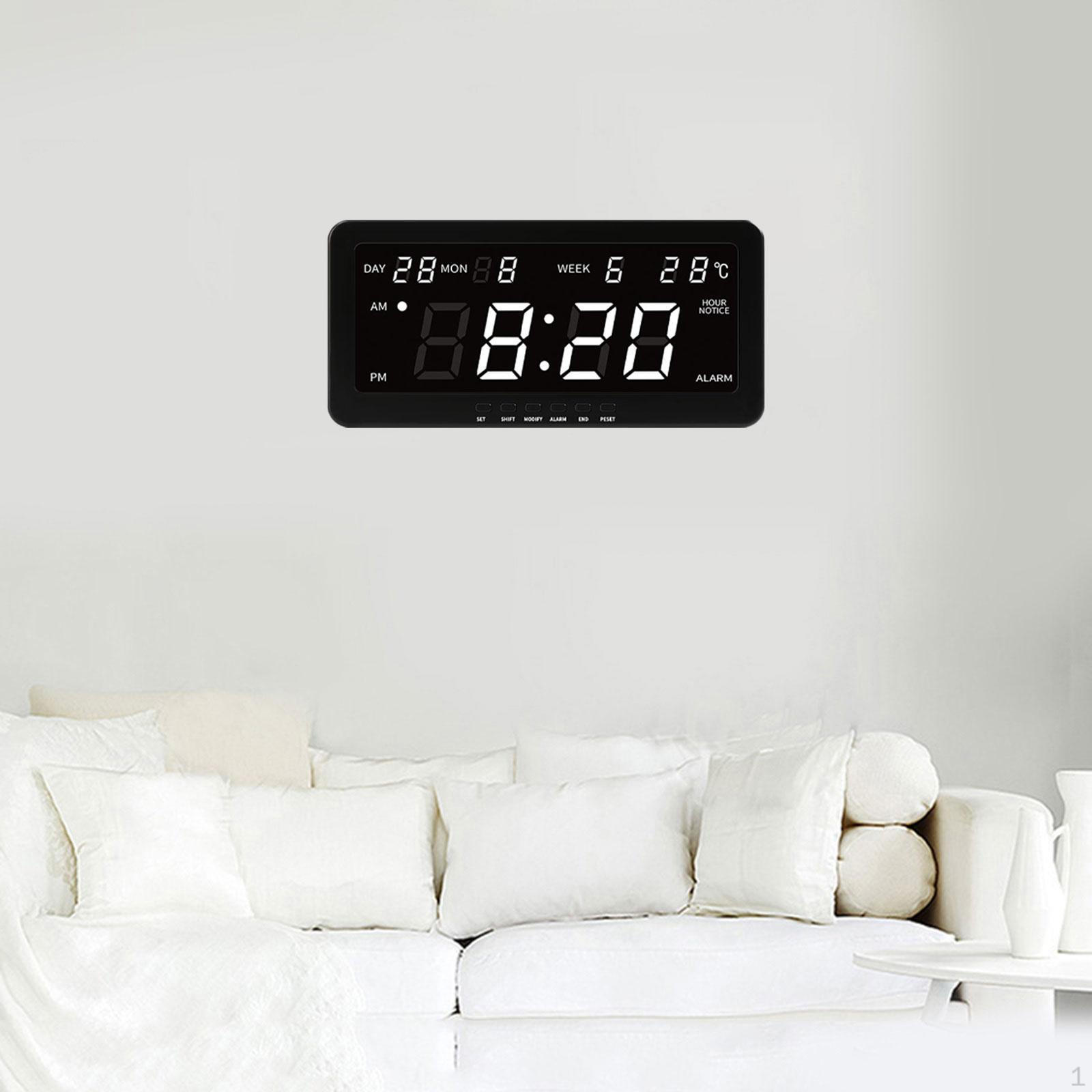 

Цифровые часы с календарем, будильником и температурой для помещений