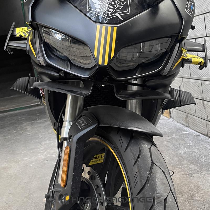 2X Universal Motorcycle Winglet Aerodynamic Spoiler Wing with Adhesive For Yamaha Suzuki Kawasaki Motorcycle Decoration Sticker