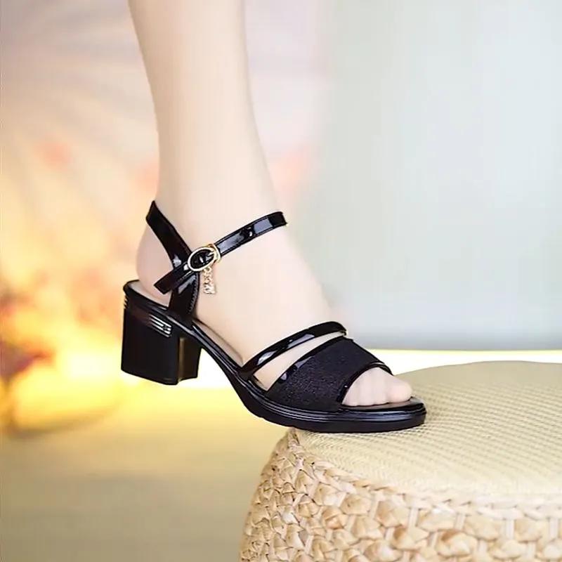  women cute sweet high quality silver crystal shining square heel sandal shoes lady fashion peep toe heel shoes ab587
