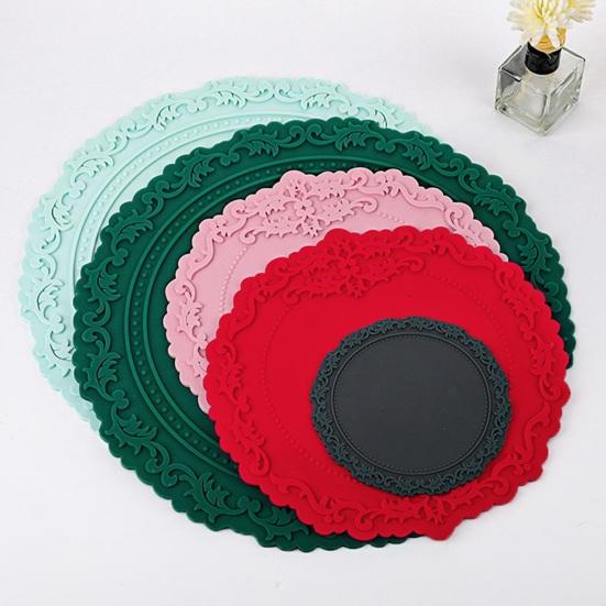 Silicone Placemat Nordic Vintage Lace Pattern Table Mats Heat Resistant Trivet for Hot Dishes Non-Slip Coaster for Kitchen Table