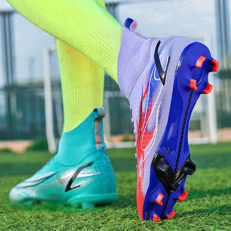 

Football shoes, male high-top student training shoes, long nails, broken nails, non-slip and wear-resistant sports, football shoes 35
