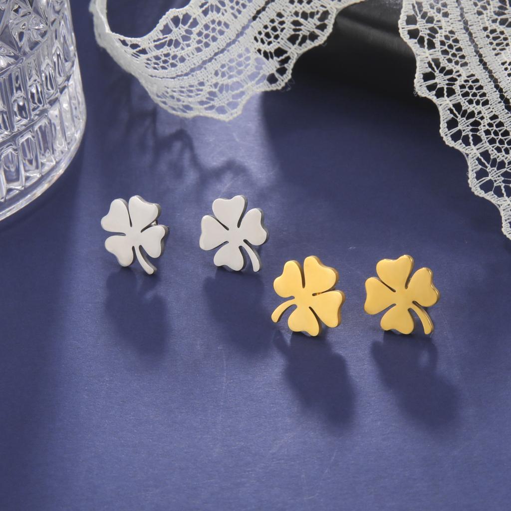 Cazador Lucky Four-leaf Clover Piercing Women Earrings Stainless Steel Gold Color Cute Studs Jewelry Mother's Day Gift 2026 New