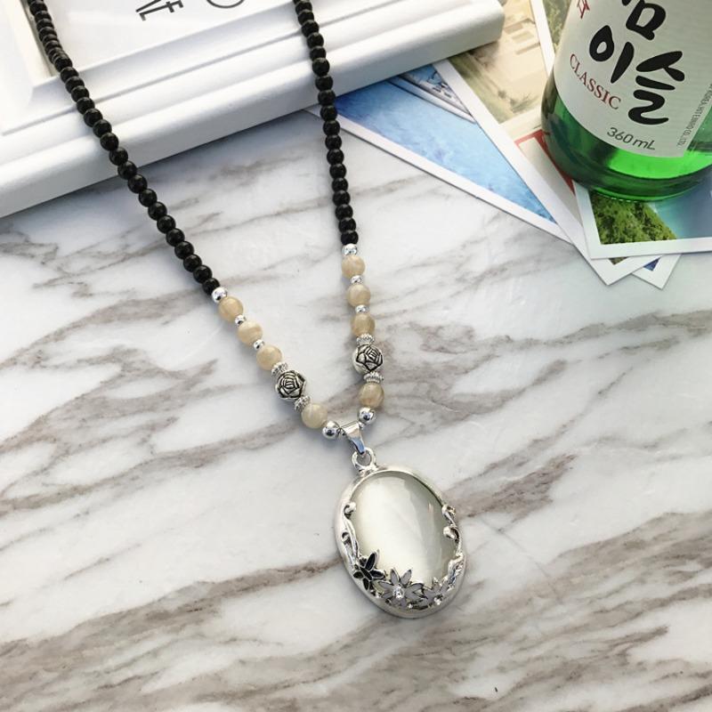 Retro Fashion Opal High-end Necklace Female Long Temperament Sweater Chain Flower Diamond Versatile Accessories