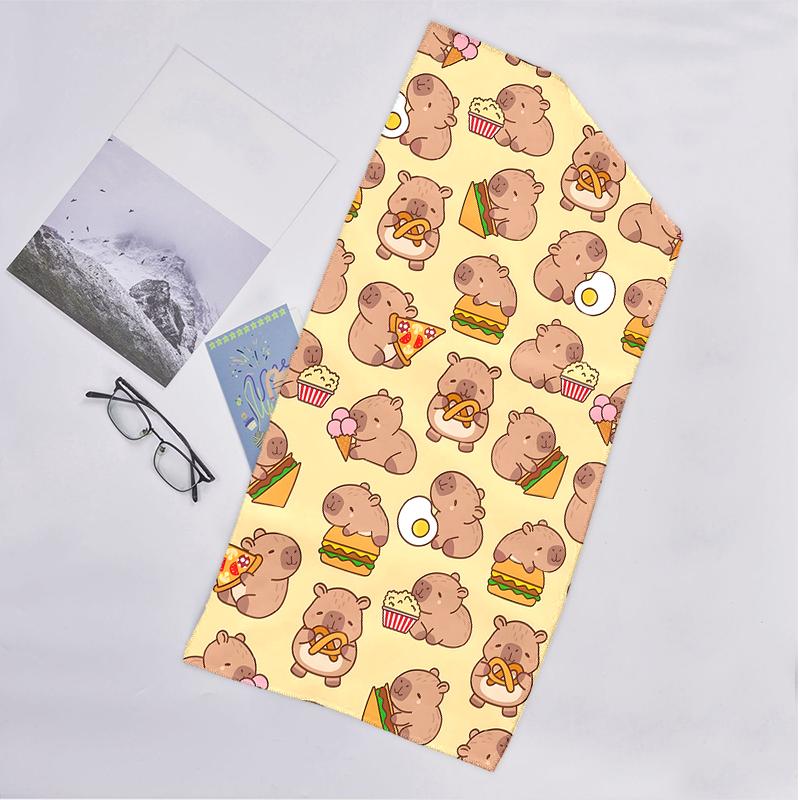 Kapibara Fashion Beach Towel: Ideal for Summer Adventures Soft, absorbent and quick drying suitable for swimming and bathing