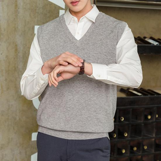Sleeveless Loose Warm Sweater Vest Men Solid Color V-neck Pullover Waistcoat for Daily Wear