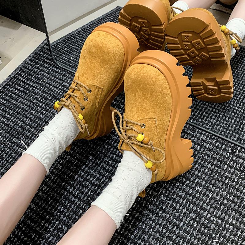 Retro platform loafers women's 2025 autumn new fashionable versatile with skirt lace-up round head casual small single shoes