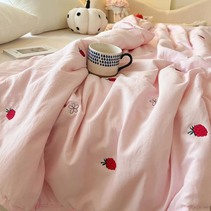 Japanese Minimalism Skin-friendly Summer Blanket Soft Breathable Single Double Duvet Washed Embroidered Comfortable Thin Quilt