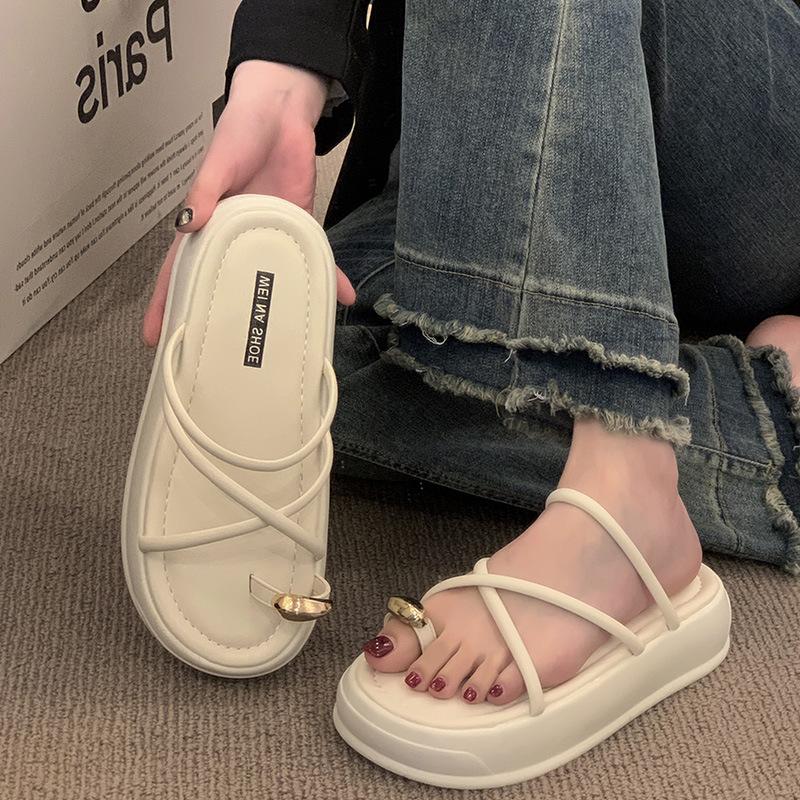 

Thick-bottomed slippers for women s summer outer wear, new casual vacation beach sandals, high-end sense one-word drag, versatile explosion 35