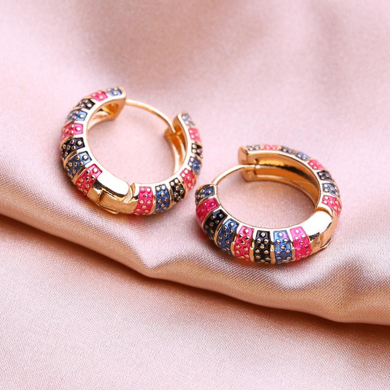 KNIKOO Boucles d'oreilles à Clip rond pour femmes, bijoux à fleurs à la mode, cadeaux de fête de mariage