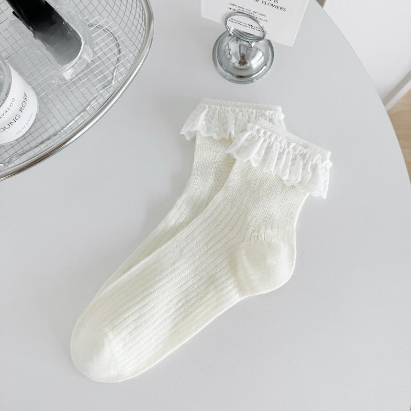 

Solid-color Women s Spring and Summer Breathable Thin Combed Cotton Lace Short Socks бежевый
