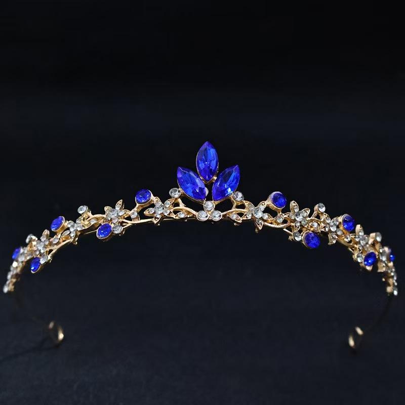 1pc Girl's Simple Sweet Princess Crown Headband Fashionable Shiny Crystal Party Photography Props Jewelry Hair Accessories Crown