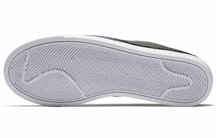 Nike Blazer Low Se 'Black' Women's AV9374-010