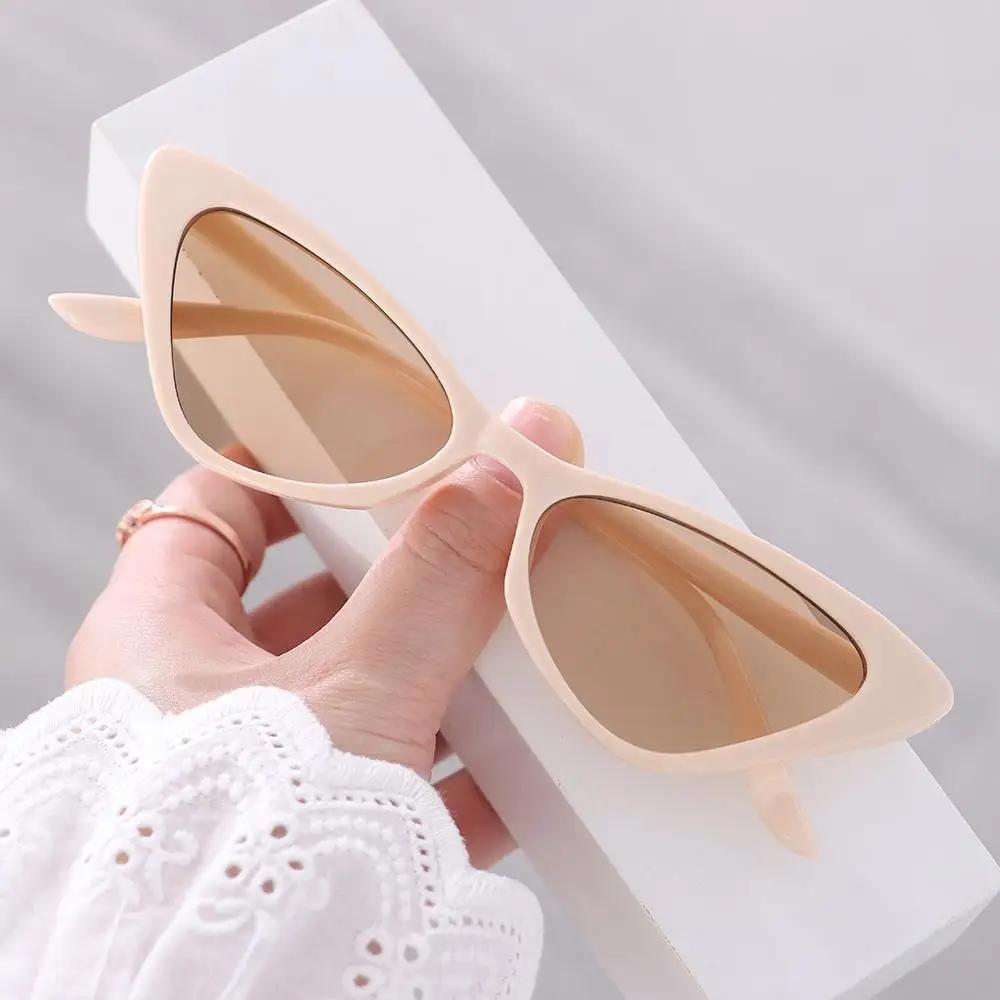 Small Frame Vintage Cat Eye Sunglasses for Women UV400 Protection Retro Sunglasses Eyewear Fashion Trendy Streetwear Accessories