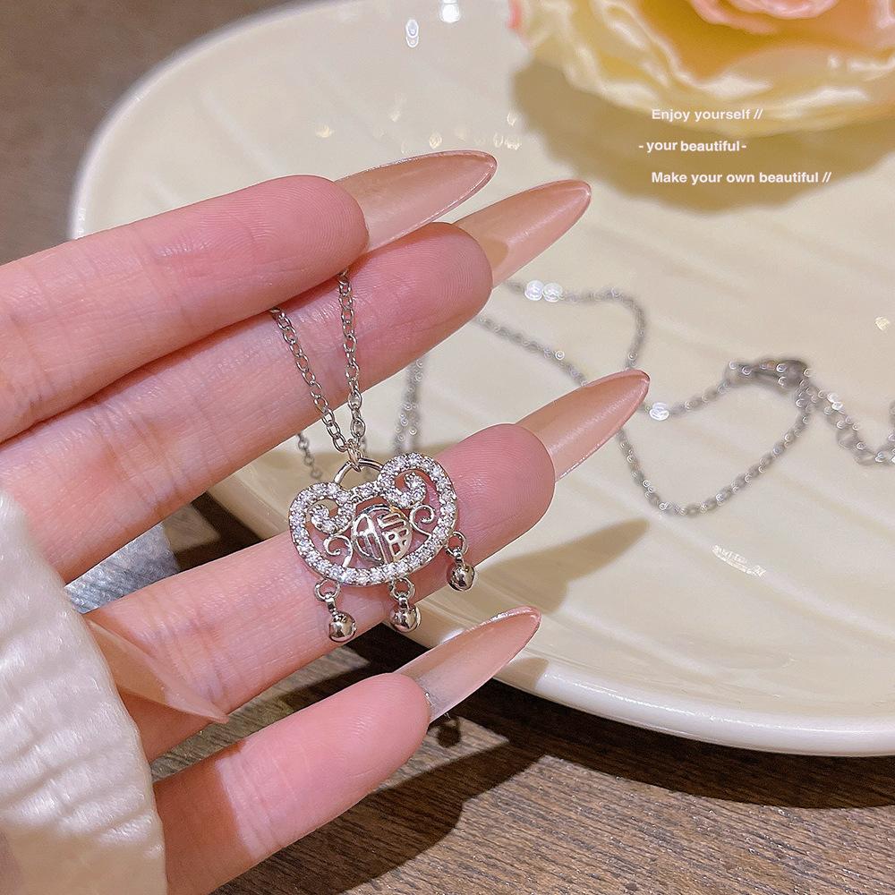 Exquisite Ruyi Safety Lock Necklace Accessories Women's Summer New Popular Light Luxury Niche Neck Chain Design Clavicle Chain