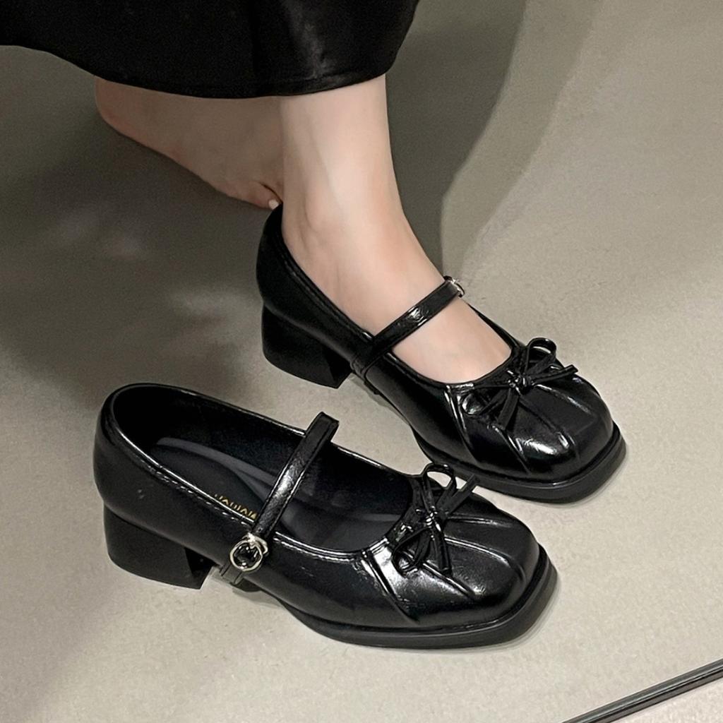 Silver French square head light mouth thick heel single shoes women's summer 2025 new with skirt retro heightening Mary Jane shoes