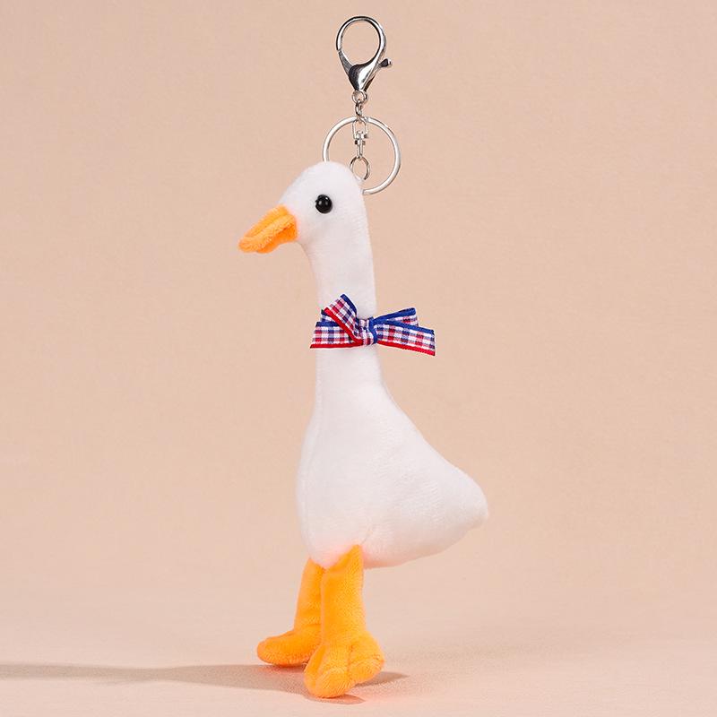 White Goose Plush Keychain – Cute Cartoon Doll Backpack Charm