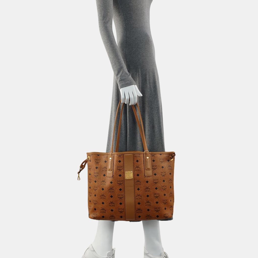 [Pre-Owned] Liz Medium Cognac Coated Canvas Printed Tote Bag With Gold Hardware And Pouch - Very Good #1XT5EYY