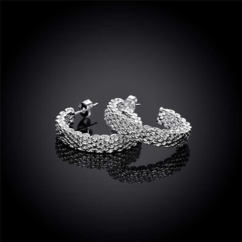 Mode Ohrring für Frauen Runder Creolen Ohrring Weihnachtsgeschenk Party Hochzeitsschmuck
