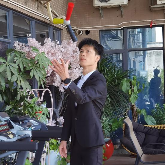 Reaction Speed Training Stick Three-pointed 3-Colors Portable Hand-eye Coordination Reaction Training Throwing Tool Gym Supplies