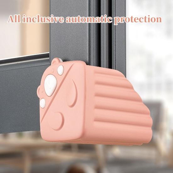 

Угол предотвращения столкновений, алюминий. Простая установка. Быстросъемная конструкция. Улучшенная защита. Оконная защита.