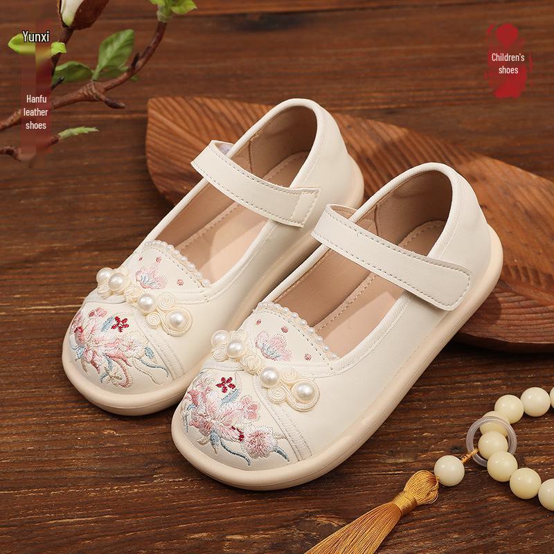 Embroidered Green Hanfu Shoes for Girls with Pearls - Traditional Chinese Style Children's Cloth Shoes