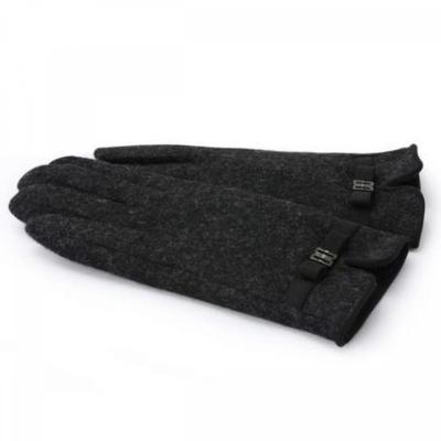 Accessoarer – Handskar & Vantar