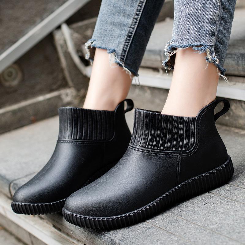 Japanese Women's Rain Boots Low-top Waterproof Shoes Plus Velvet One-piece Molded Non-slip Sole Work Rubber Shoes Fashionable Rain Boots