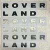 סמל לנד רובר: כיתוב מכסה מנוע ל-Discovery 3/4, Range Rover Evoque/Sport, ול-Defender.