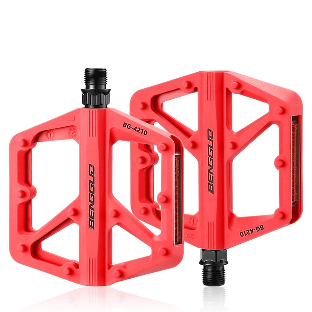 Double DU Bearing Nylon Ultralight Bike Pedals with Reflector Mountain Road Bike Flat Pedals Bicycle Platform Pedals Bike Access