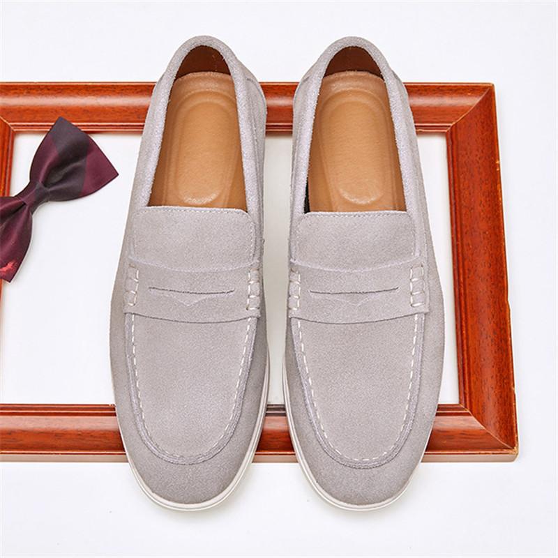 Moda Nuove Scarpe Piatte da Uomo in Pelle Scamosciata a Punta Slip-On Scarpe Eleganti da Uomo Designer Penny Loafers Calzature per Homecoming Matrimonio