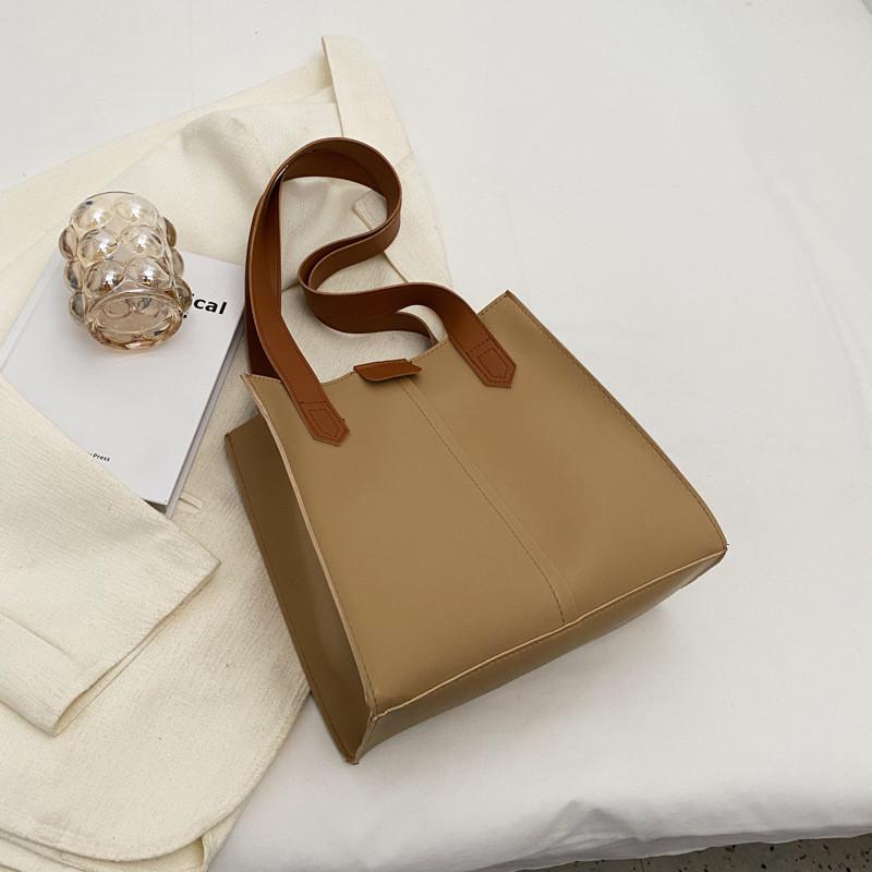 Trendy And Chic Pu Leather Mini Tote Bag For Women Large Capacity Handbag 2023