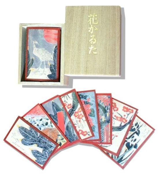 

Ooishi Tengudo Prime Flower paulownia wood 81mm x 60mm x red lining Minister s Karuta, box, 155mm,