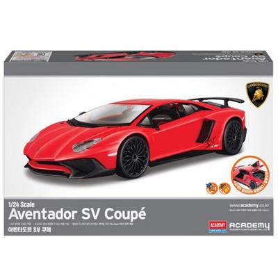 Plastikmodell des Lamborghini Aventador SV Coupé im Maßstab 1:24 (15130), 1 Box, beliebtes koreanisches Spielzeug, beliebtes koreanisches Spielzeug