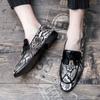 Fashion Korean Version of Men's Spring New Snake Skin Pattern Casual Leather Shoes Fashion Men Comfortable Pointed Banquet Leather Shoes