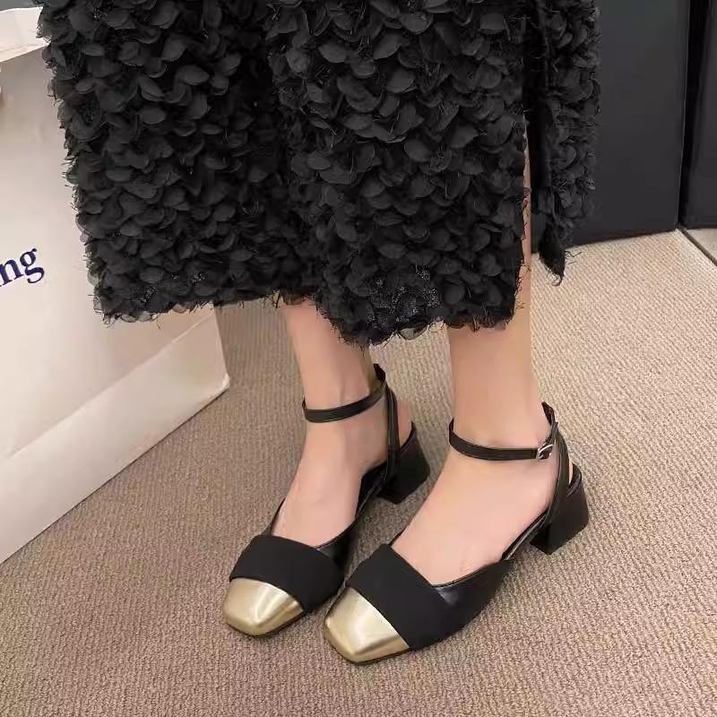 Baotou Französische Sandalen Damen Sommer mittlerer Absatz 2025 neu Fee kleiner duftender Stil mit Rock dicker Absatz Mary Jane Einzelne Schuhe