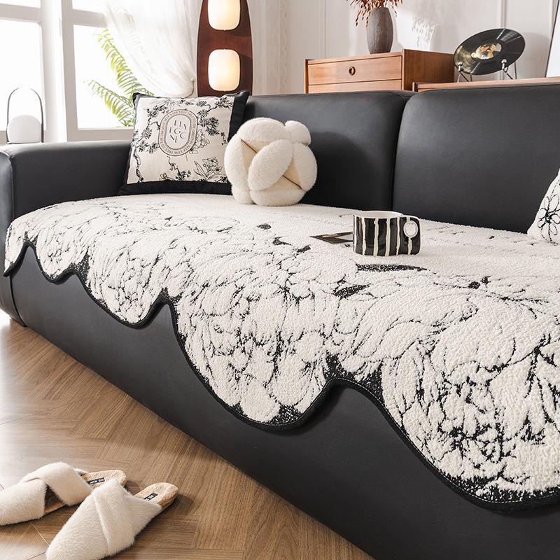 

Irregular Special-Shaped Sofa Cushion Universal In All Seasons, New Sofa Cushion, Nordic High-End Non-Slip Cover Cloth Towel 90*90cm