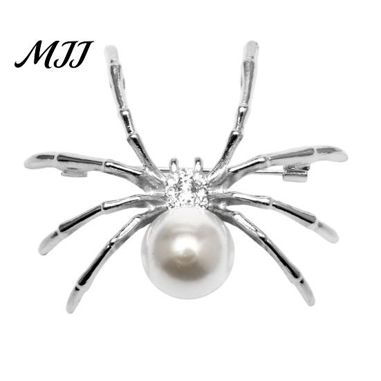 Creative Gift for Her Spider Brooch Pin Women Men, Faux Crystal Gothic Decorative Coat Insect Brooch, Halloween Punk Vampire Costume Accessories