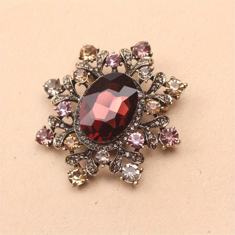 Vintage Flower Brooch High-grade Women Exquisite Design Sense Palace Style Corsage Small Coat Pin Accessories