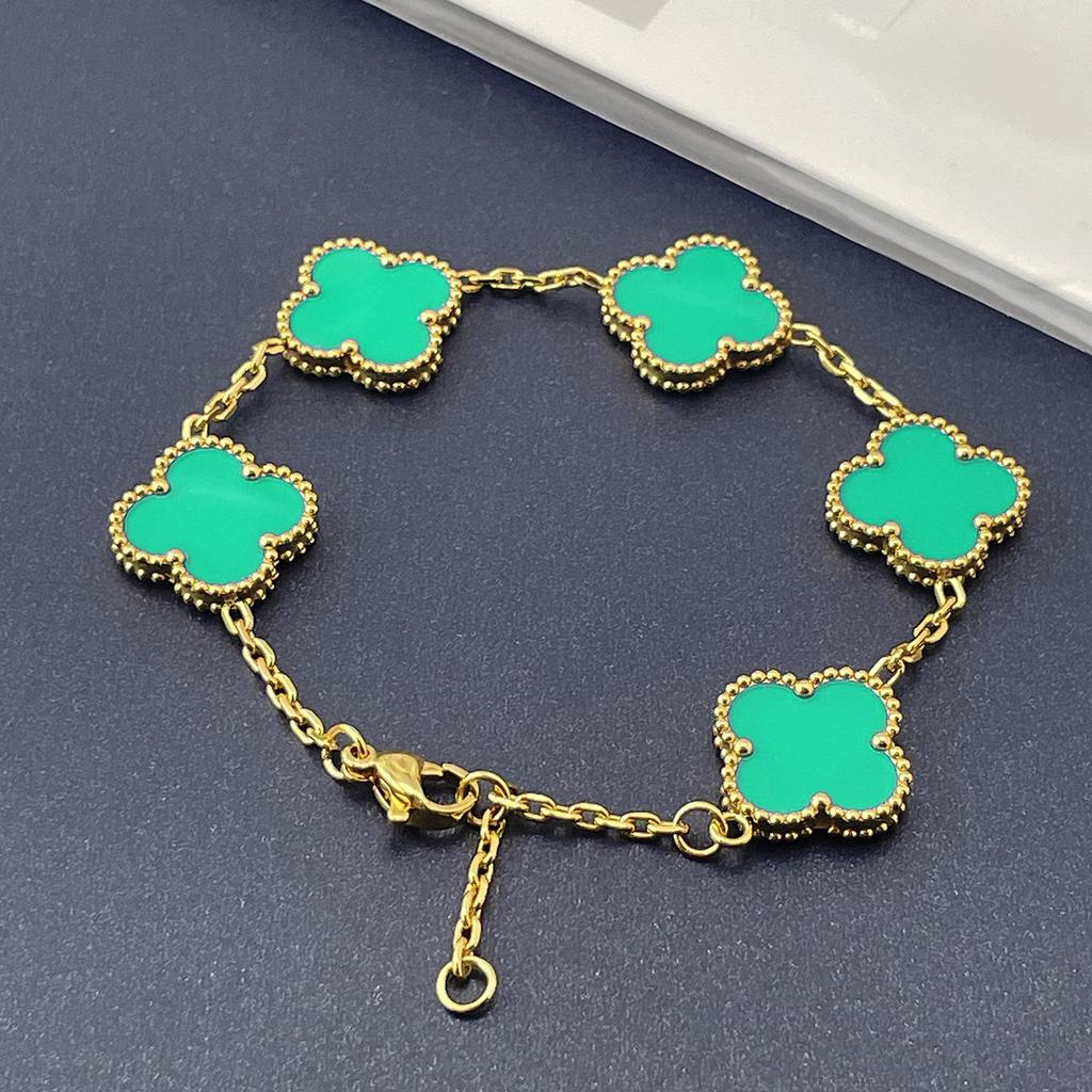 Wysokiej jakości bransoletka z czterolistną koniczyną 15 mm, szczęśliwe kwiaty, stal tytanowa, lekki luksus, trend, sieć, czerwona, poczucie wyższej klasy, nie traci koloru, bransoletka damska