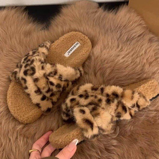 Platform leopard print fluffy shoes women's shoes wear 2025 new autumn and winter cotton slippers lamb wool fashion cotton shoes