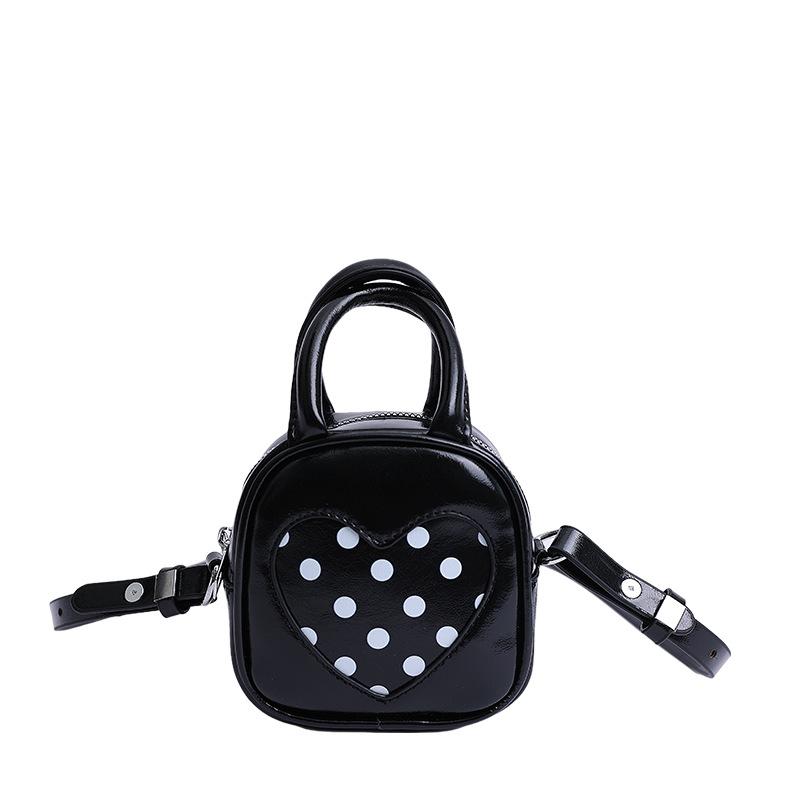 Retro Beulen-Schultertasche Damen 2025 Frühling und Sommer neue kleine Tasche Nische tragbare Bucket Bag